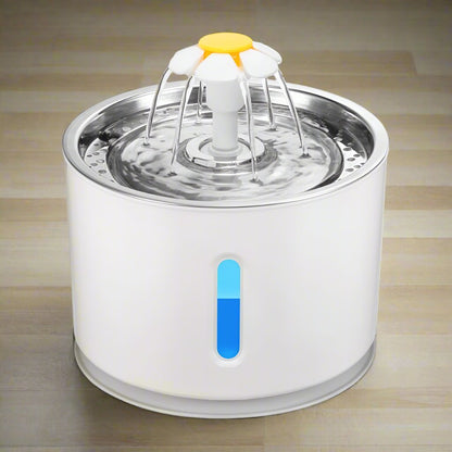 2.4L Cat Water Fountain with LED & USB Farm City Pets