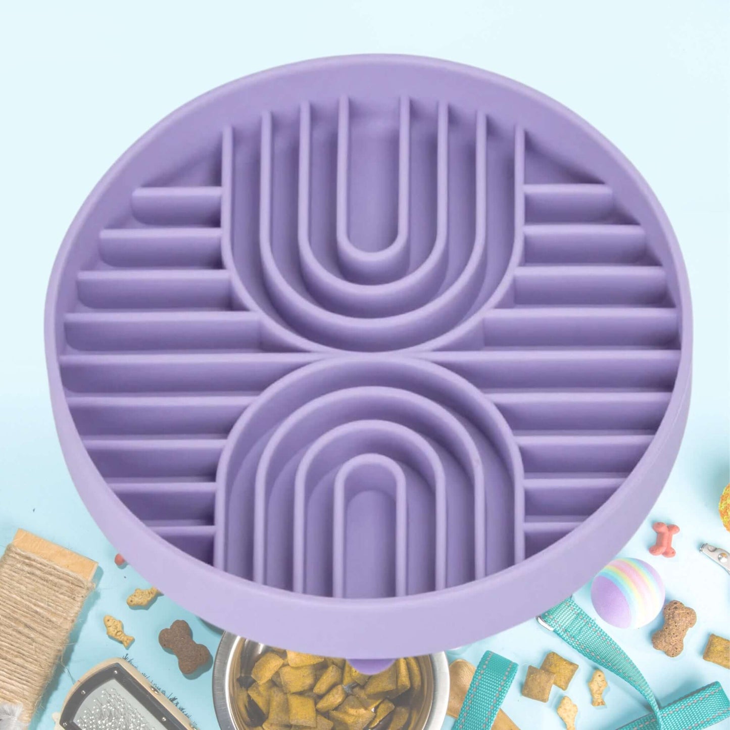 StayPut Slow Feeder – Lilac Farm City Pets