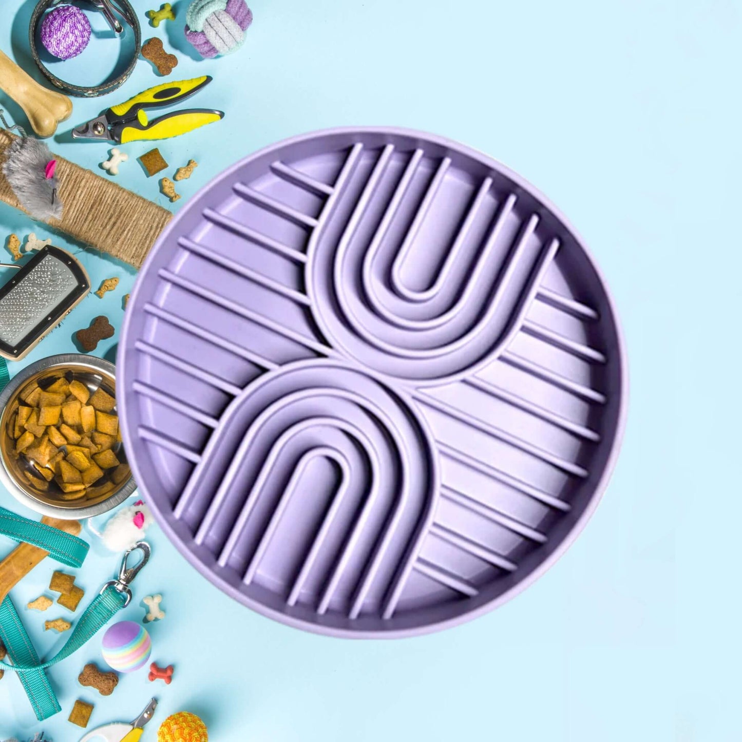 StayPut Slow Feeder – Lilac Farm City Pets