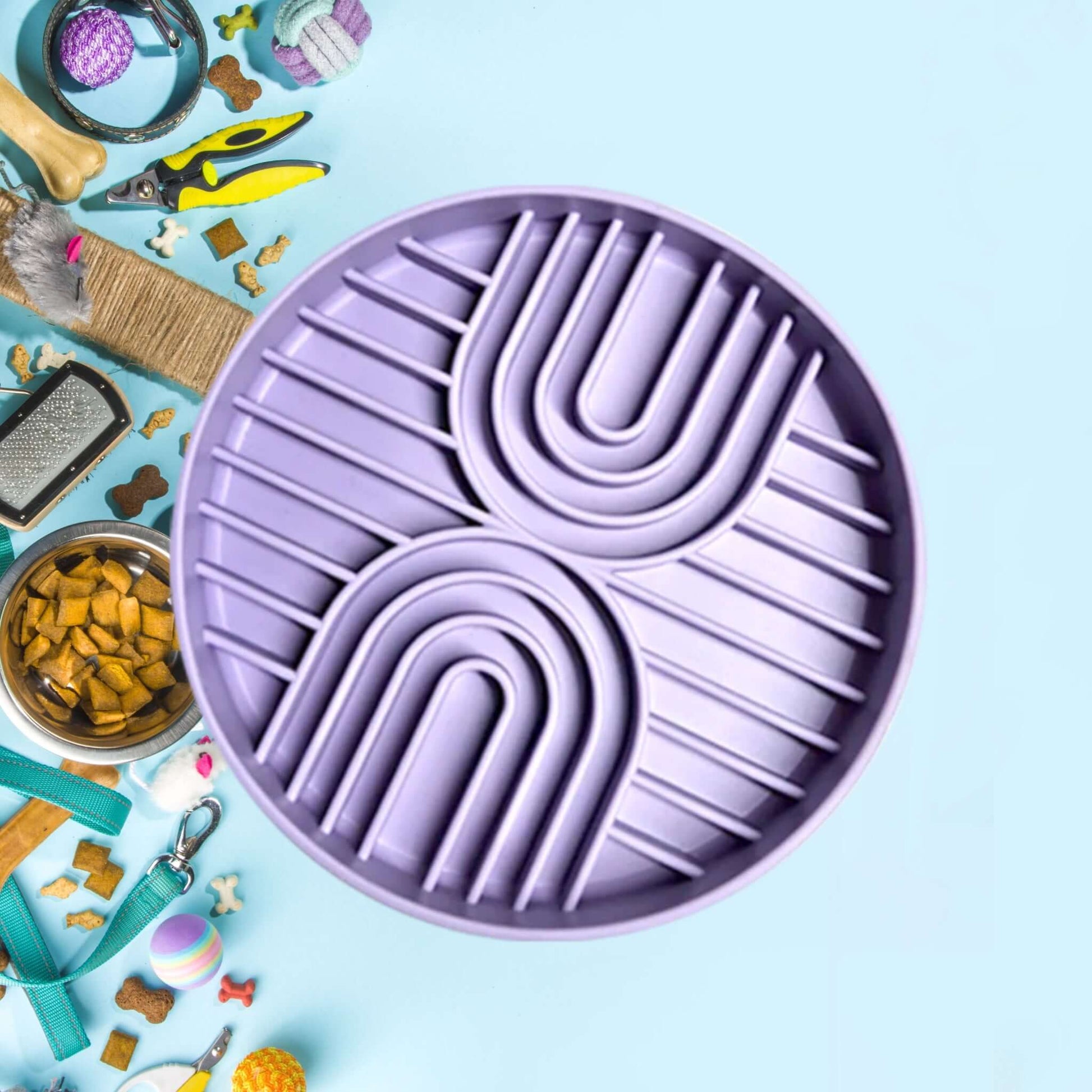 StayPut Slow Feeder – Lilac Farm City Pets