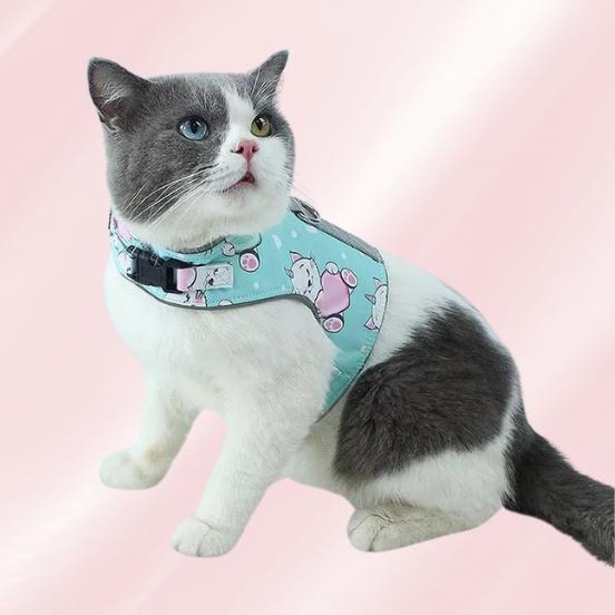 Green cat harness with unicorn kitten print and heart details
